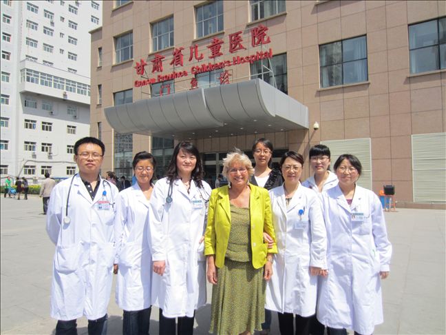 意大利儿科专家来我科交流