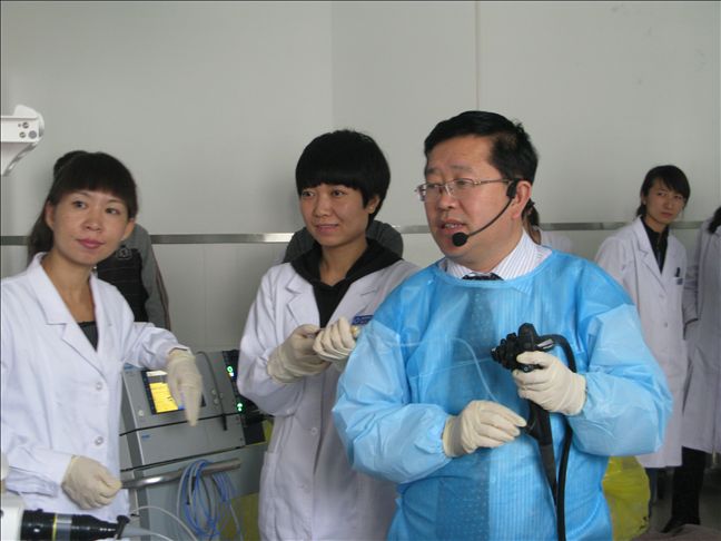 黄晓俊工作照片