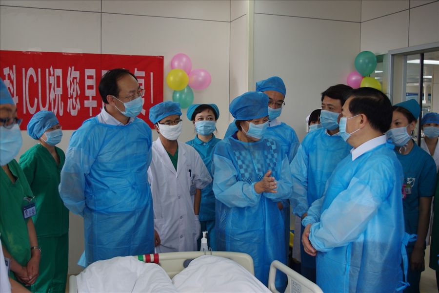 院长、书记亲临我科指导工作