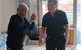 兰大二院开展庆祝建党100周年走访慰问党员活动