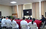 积石山县领导慰问积石山县人民医院医疗队并进行交流